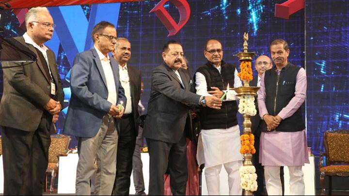 जिज्ञासा और जिद, विज्ञान की जननी - मुख्यमंत्री श्री चौहान